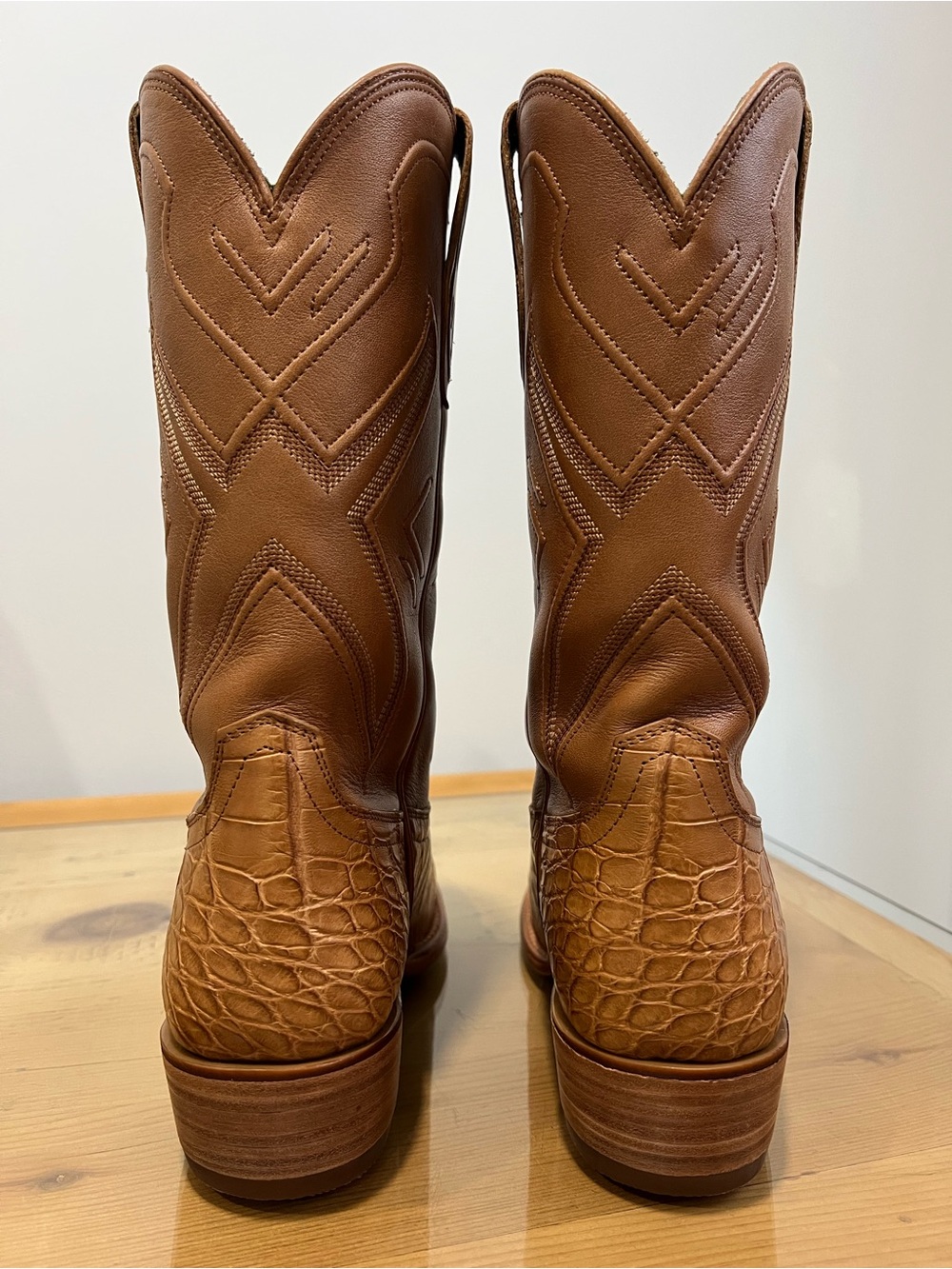 Tecovas Women's birthday boot 6 Tan Alligator Leather Heeled Boots - Picture 9 of 10